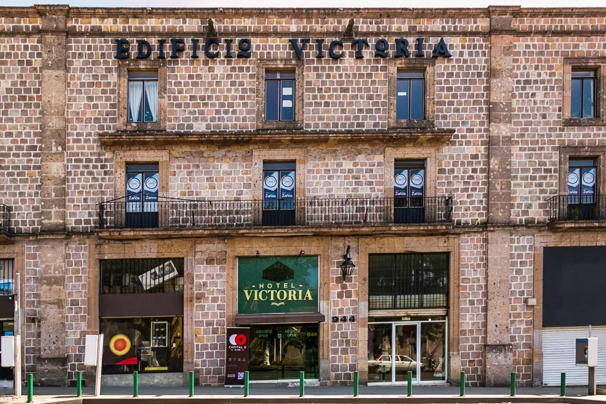 Capital O Hotel Victoria Морелия Экстерьер фото